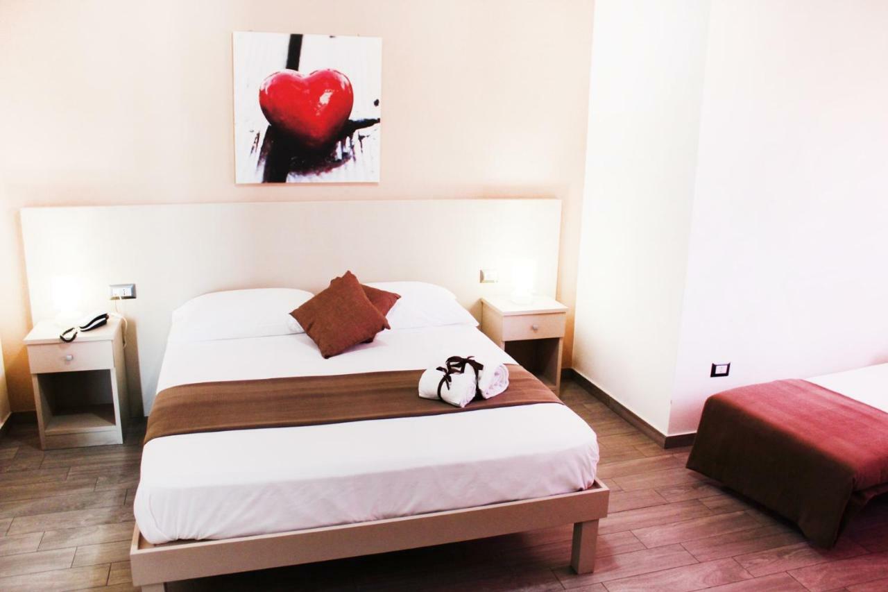 Hotel Cesirja Casavatore Bagian luar foto